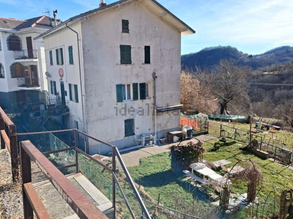 appartamento in vendita a Torriglia in zona Garaventa