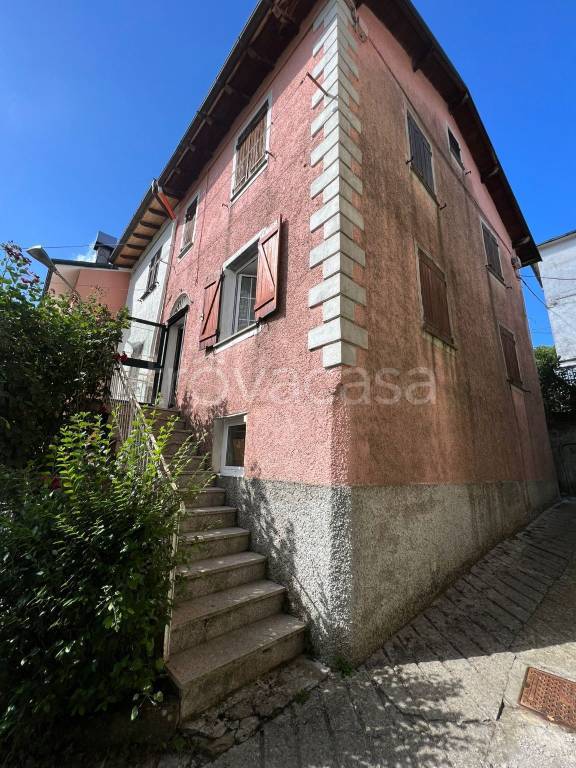 casa indipendente in vendita a Torriglia in zona Casaleggio