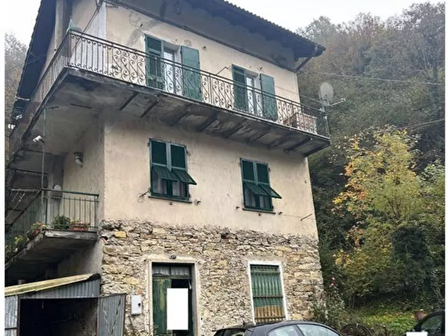 appartamento in vendita a Torriglia in zona Fascia di Carlo