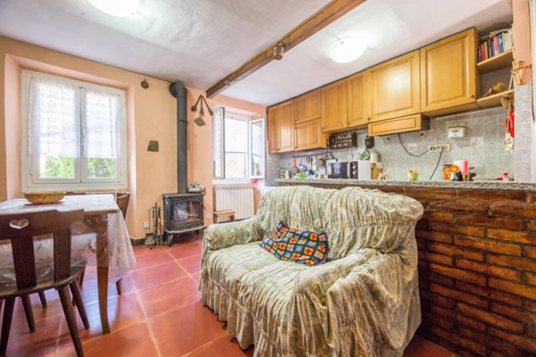 casa indipendente in vendita a Torriglia in zona Fascia di Carlo