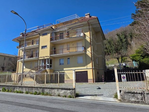 appartamento in vendita a Torriglia in zona Casaleggio