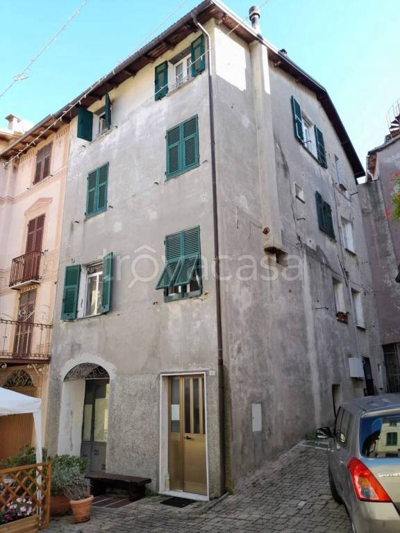 appartamento in vendita a Torriglia in zona Casaleggio