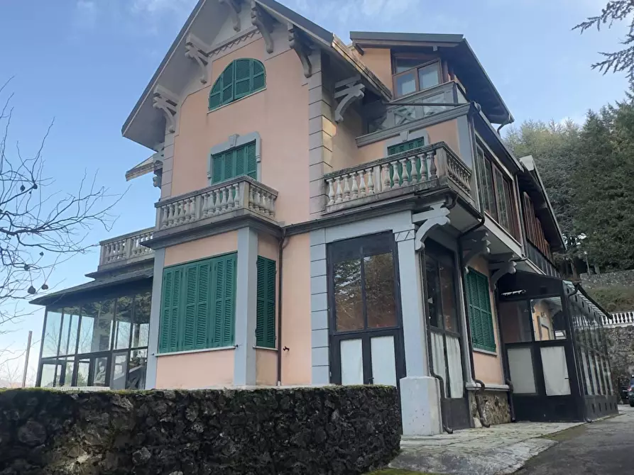casa indipendente in vendita a Torriglia in zona Porto