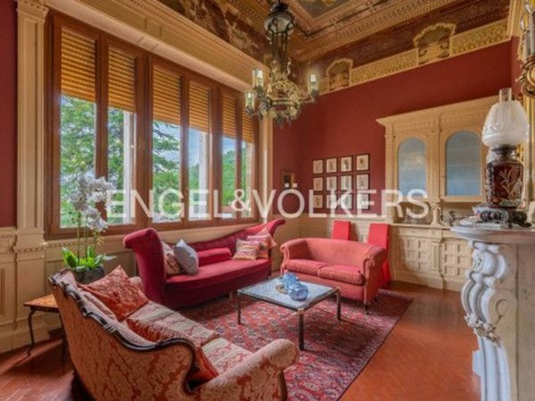 villa in vendita a Torriglia in zona Laccio