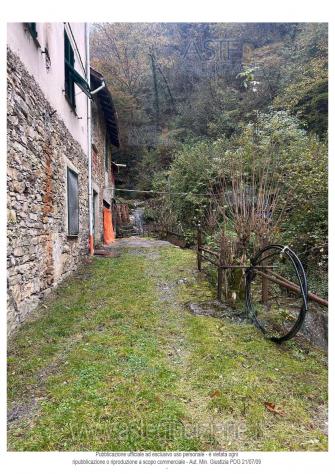 appartamento in vendita a Torriglia in zona Fascia di Carlo