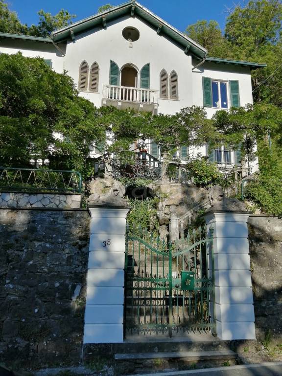 casa indipendente in vendita a Torriglia in zona Casaleggio