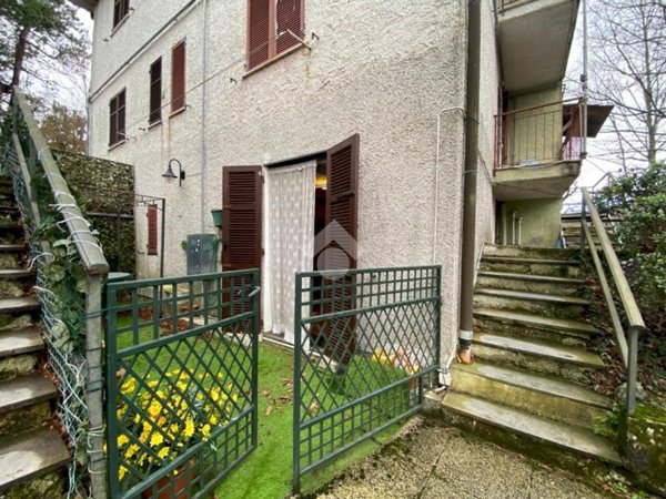 appartamento in vendita a Torriglia in zona Laccio