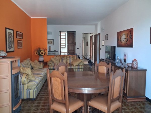 appartamento in vendita a Torriglia in zona Casaleggio
