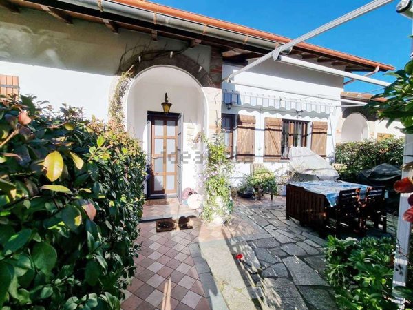 casa indipendente in vendita a Tribogna