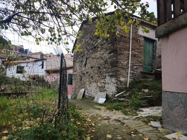 casa indipendente in vendita ad Uscio