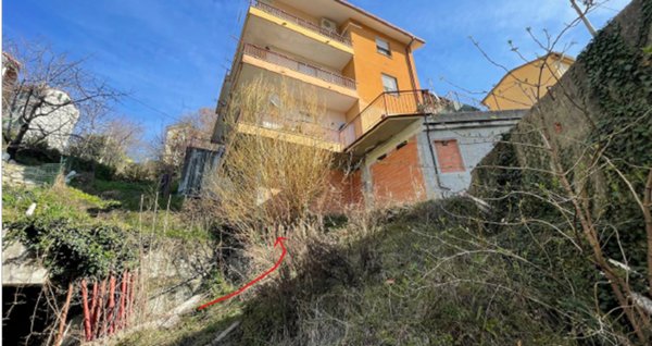 casa indipendente in vendita ad Uscio