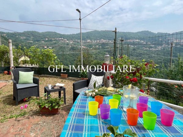 appartamento in vendita ad Uscio in zona Terrile