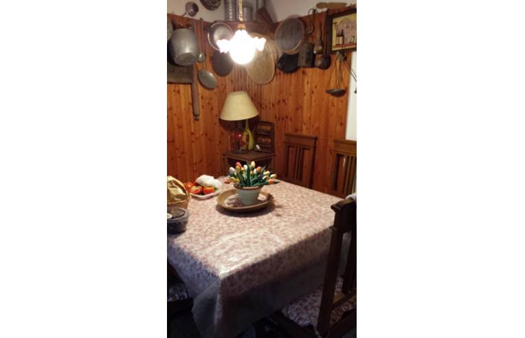 casa indipendente in vendita ad Uscio