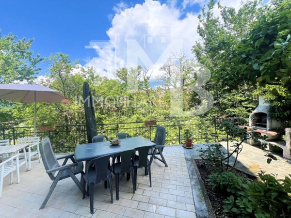 casa semindipendente in vendita ad Uscio