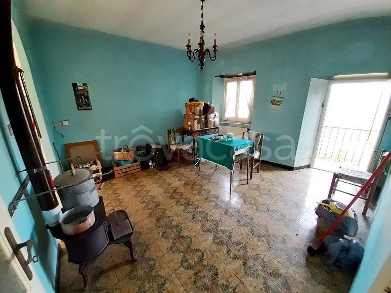 appartamento in vendita ad Uscio in zona Calcinara