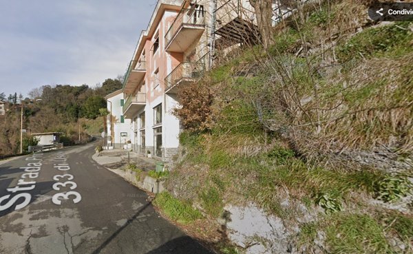 casa indipendente in vendita ad Uscio