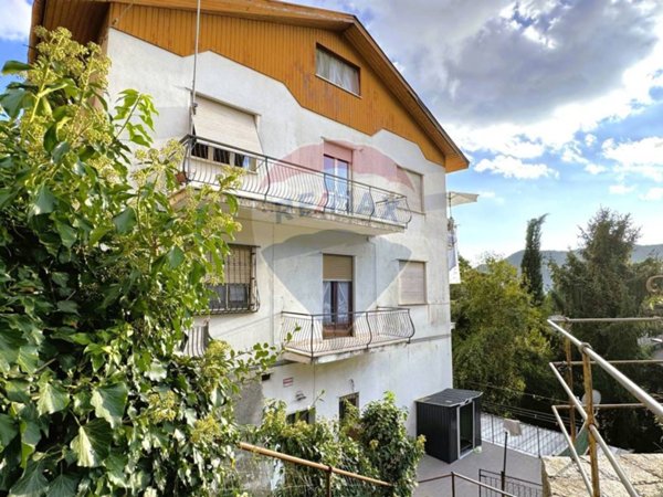 appartamento in vendita ad Uscio in zona Terrile