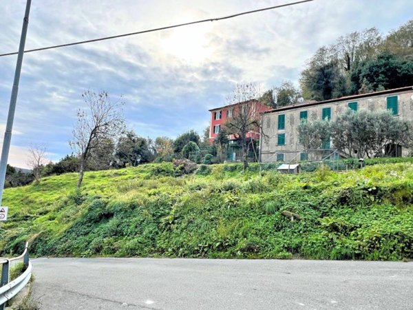 appartamento in vendita ad Uscio in zona Calcinara