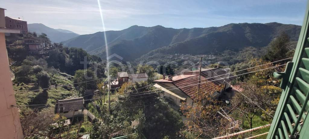 appartamento in vendita ad Uscio in zona Terrile