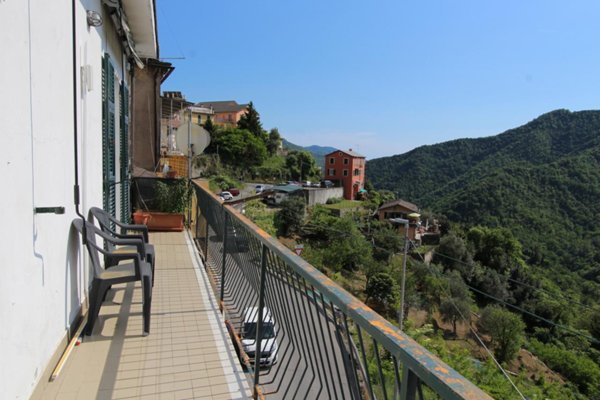 appartamento in vendita ad Uscio in zona Terrile