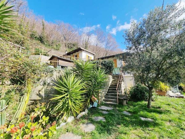 casa indipendente in vendita ad Uscio