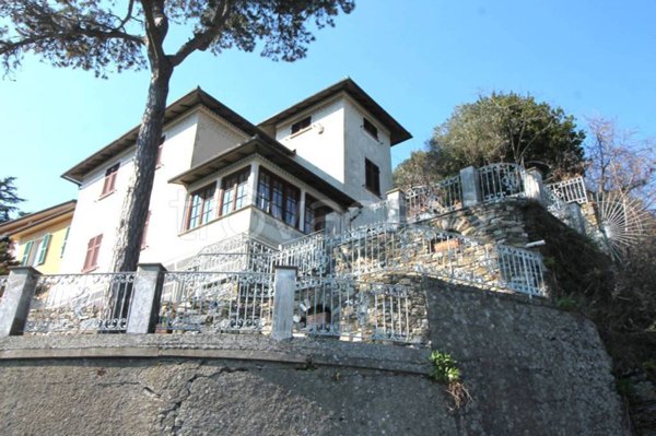 appartamento in vendita ad Uscio in zona Calcinara