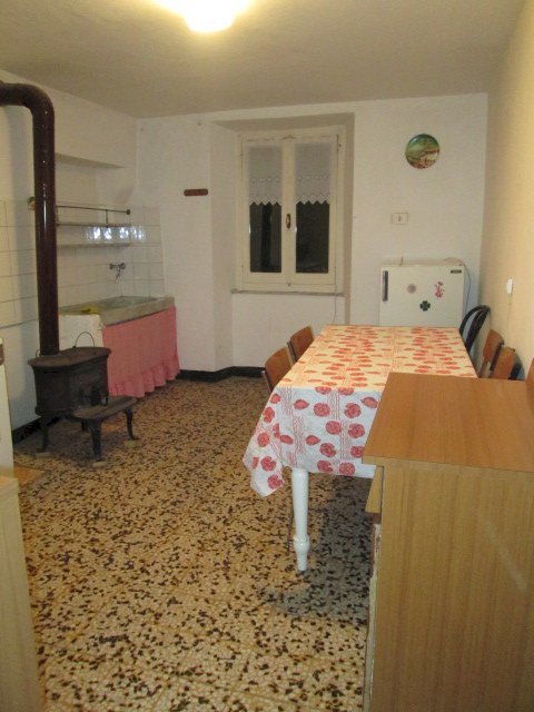 appartamento in vendita a Vobbia