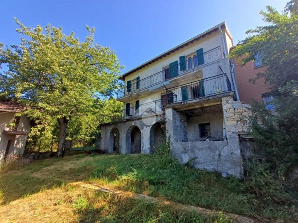 casa indipendente in vendita a Vobbia in zona Costa di Vallenzona