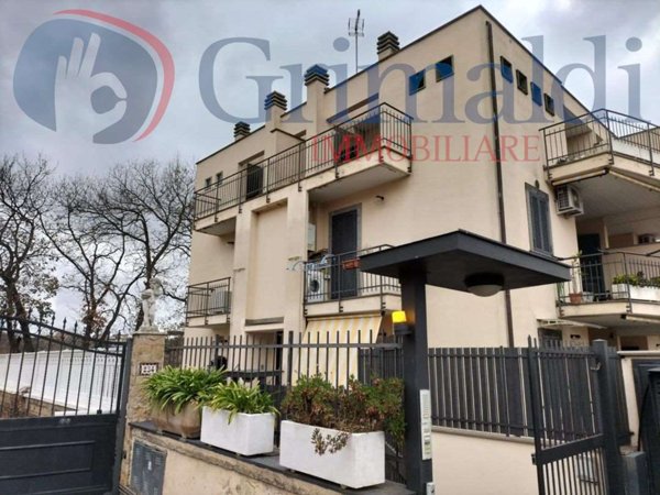 appartamento in vendita a Vobbia in zona Selva