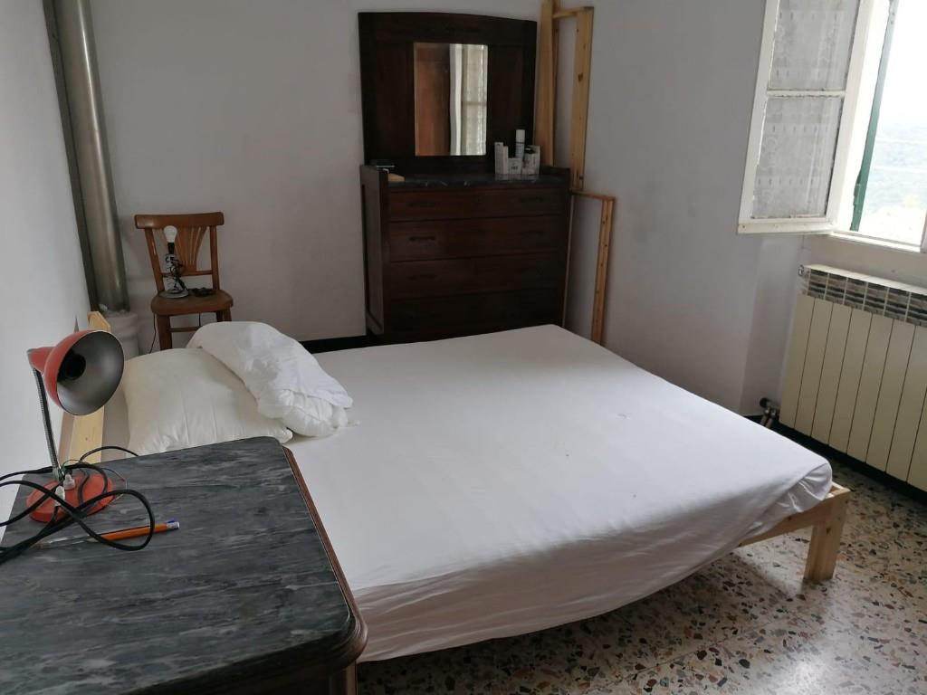 casa indipendente in vendita a Vobbia in zona Alpe