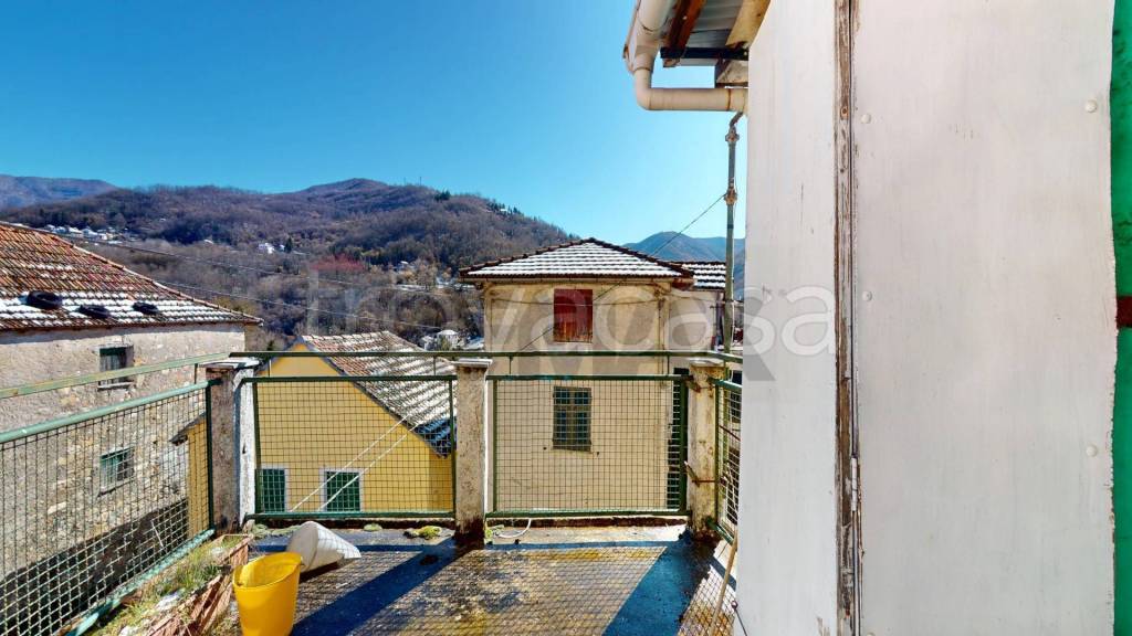 appartamento in vendita a Vobbia