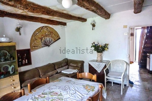 appartamento in vendita a Vobbia in zona Caprieto