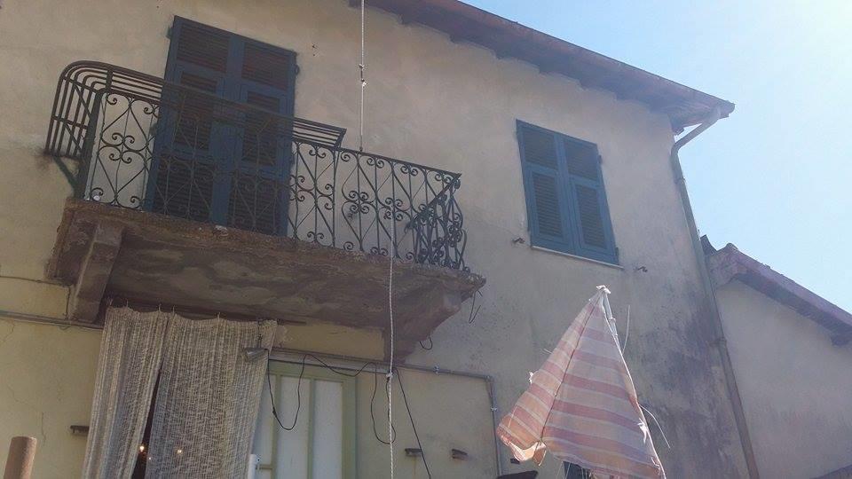 appartamento in vendita a Vobbia