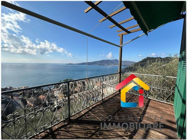 casa indipendente in vendita a Zoagli