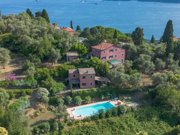 casa indipendente in vendita a Zoagli in zona Sant'Ambrogio