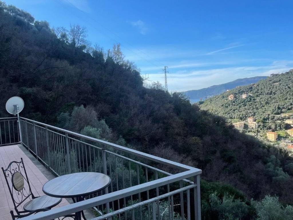 appartamento in vendita a Zoagli