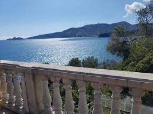 casa indipendente in vendita a Zoagli