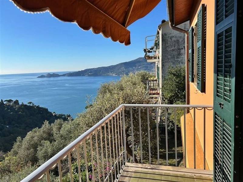 appartamento in vendita a Zoagli in zona Sant'Ambrogio