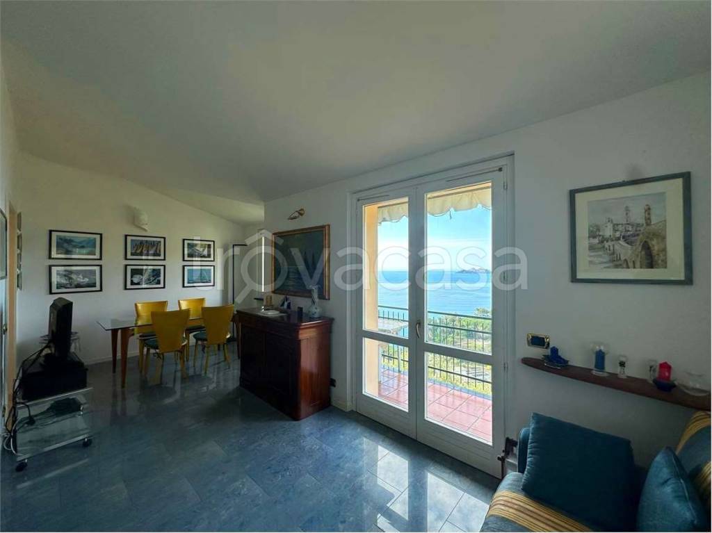 appartamento in vendita a Zoagli