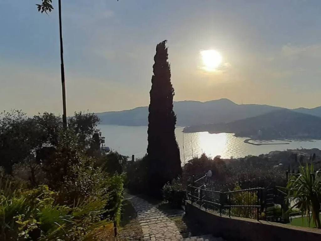 casa indipendente in vendita a Zoagli in zona Sant'Ambrogio