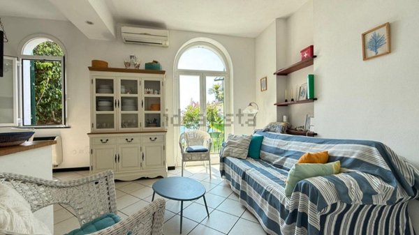 appartamento in vendita a Zoagli