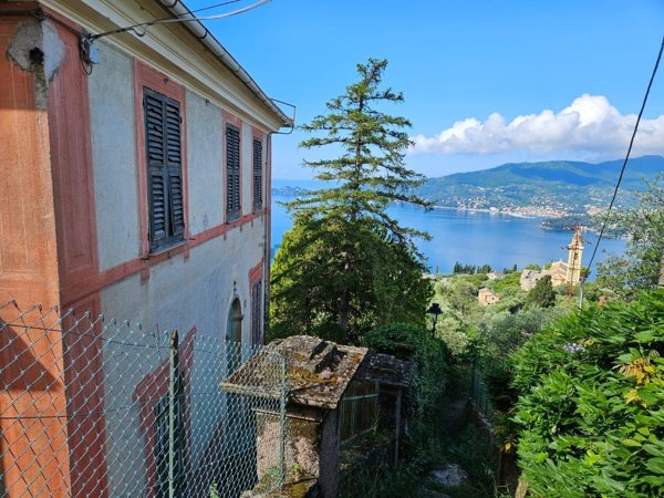 appartamento in vendita a Zoagli in zona Sant'Ambrogio