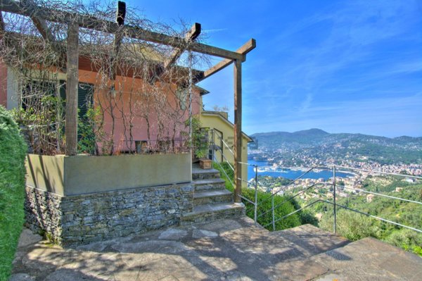 appartamento in vendita a Zoagli in zona Sant'Ambrogio