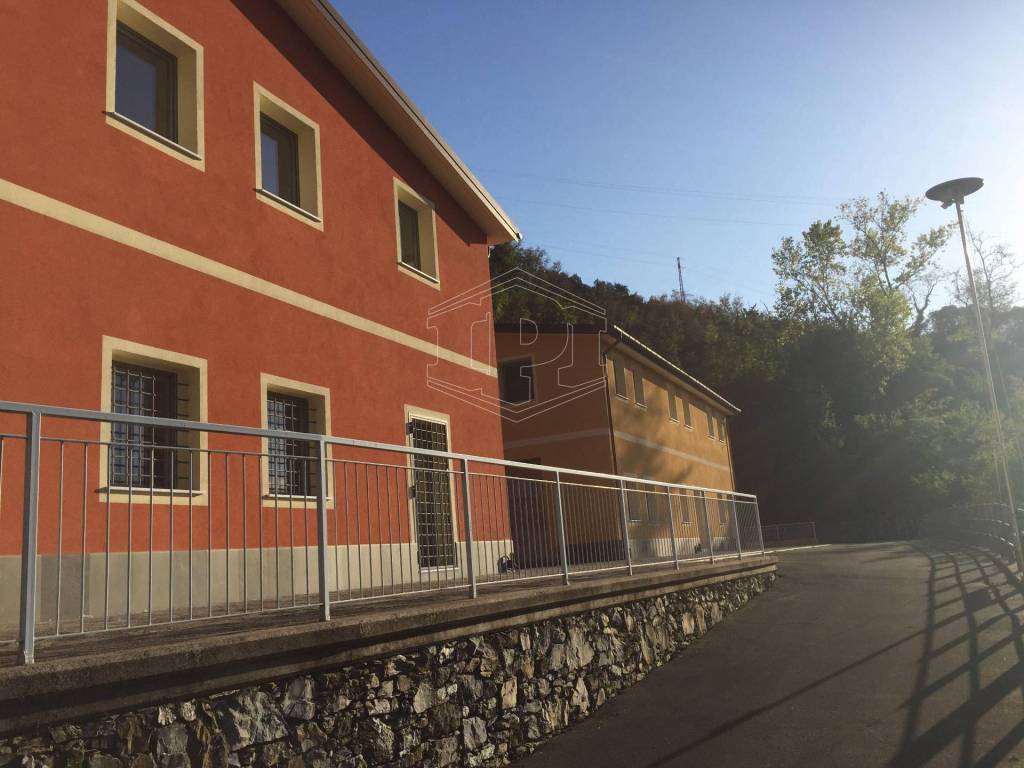 intera palazzina in vendita a Zoagli in zona Sant'Ambrogio