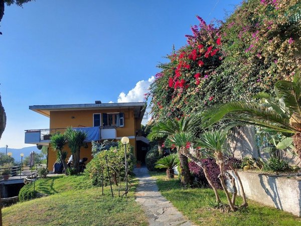 appartamento in vendita a Zoagli in zona Sant'Ambrogio