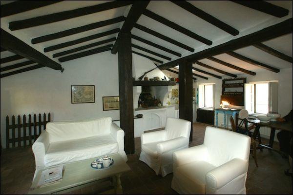 casa indipendente in vendita ad Ameglia