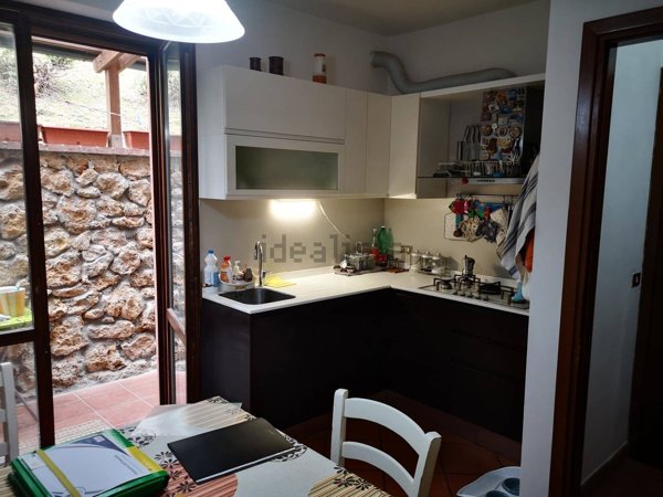 casa semindipendente in vendita ad Ameglia