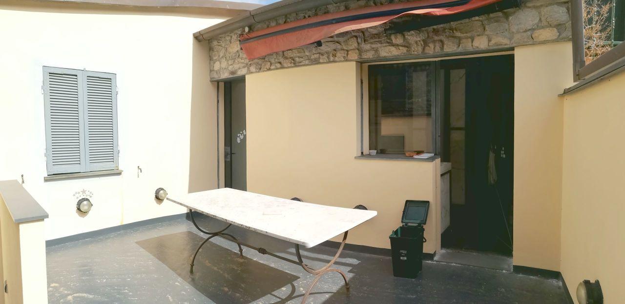 appartamento in vendita ad Ameglia