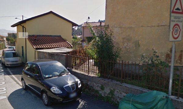 casa indipendente in vendita ad Ameglia