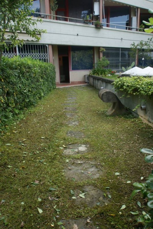 appartamento in vendita ad Ameglia in zona Bocca di Magra